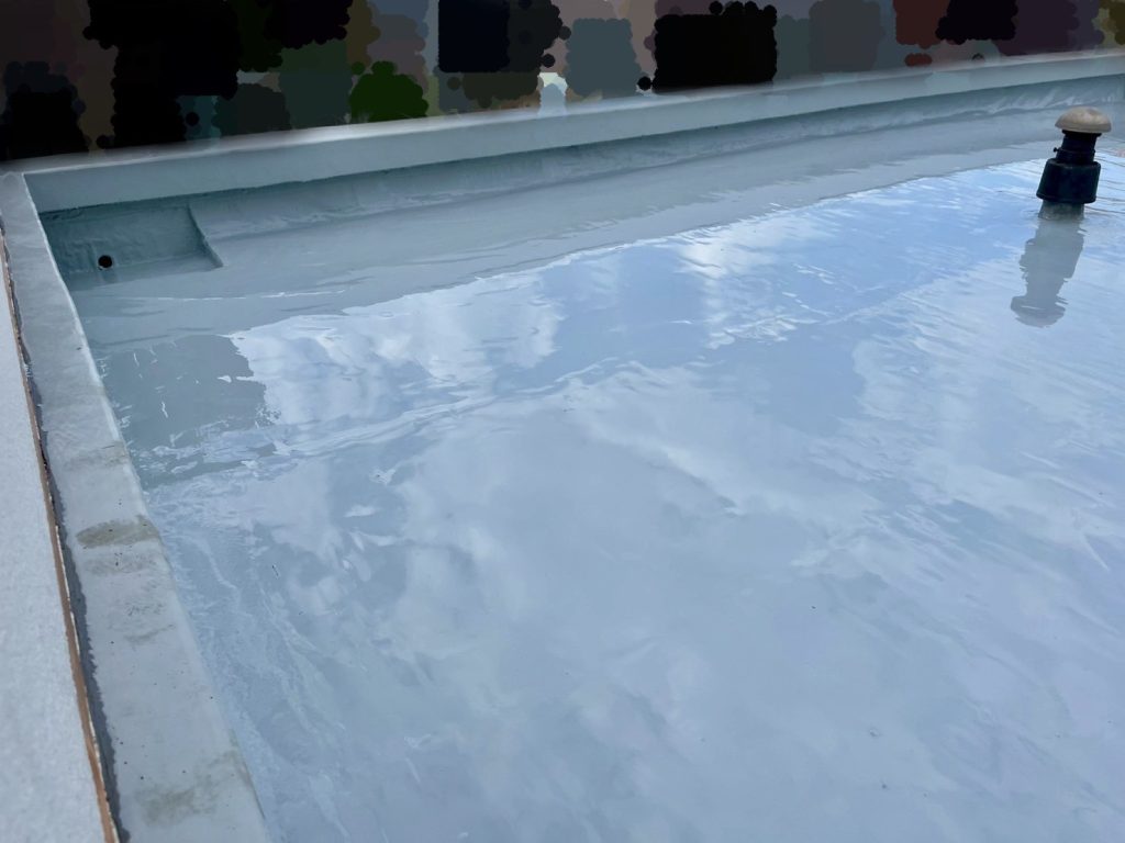 ウレタン防水トップコート施工後の屋上仕上がり