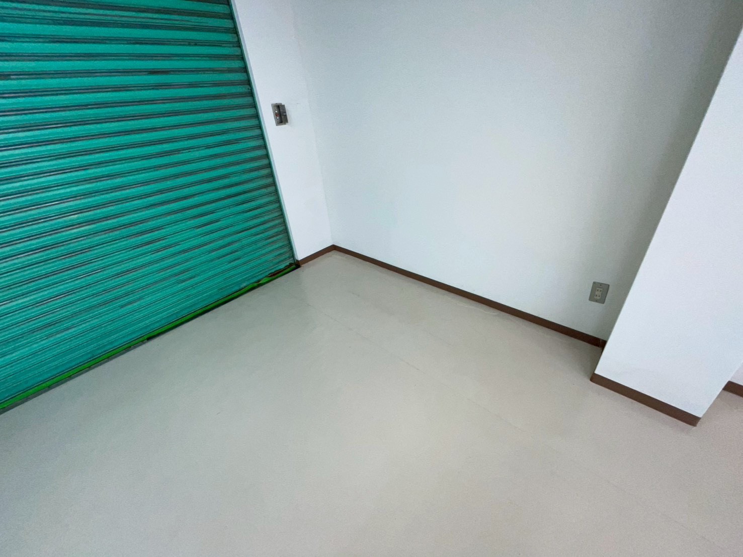 2025/10/31 雨漏り調査|東京都町田市内S造ビル