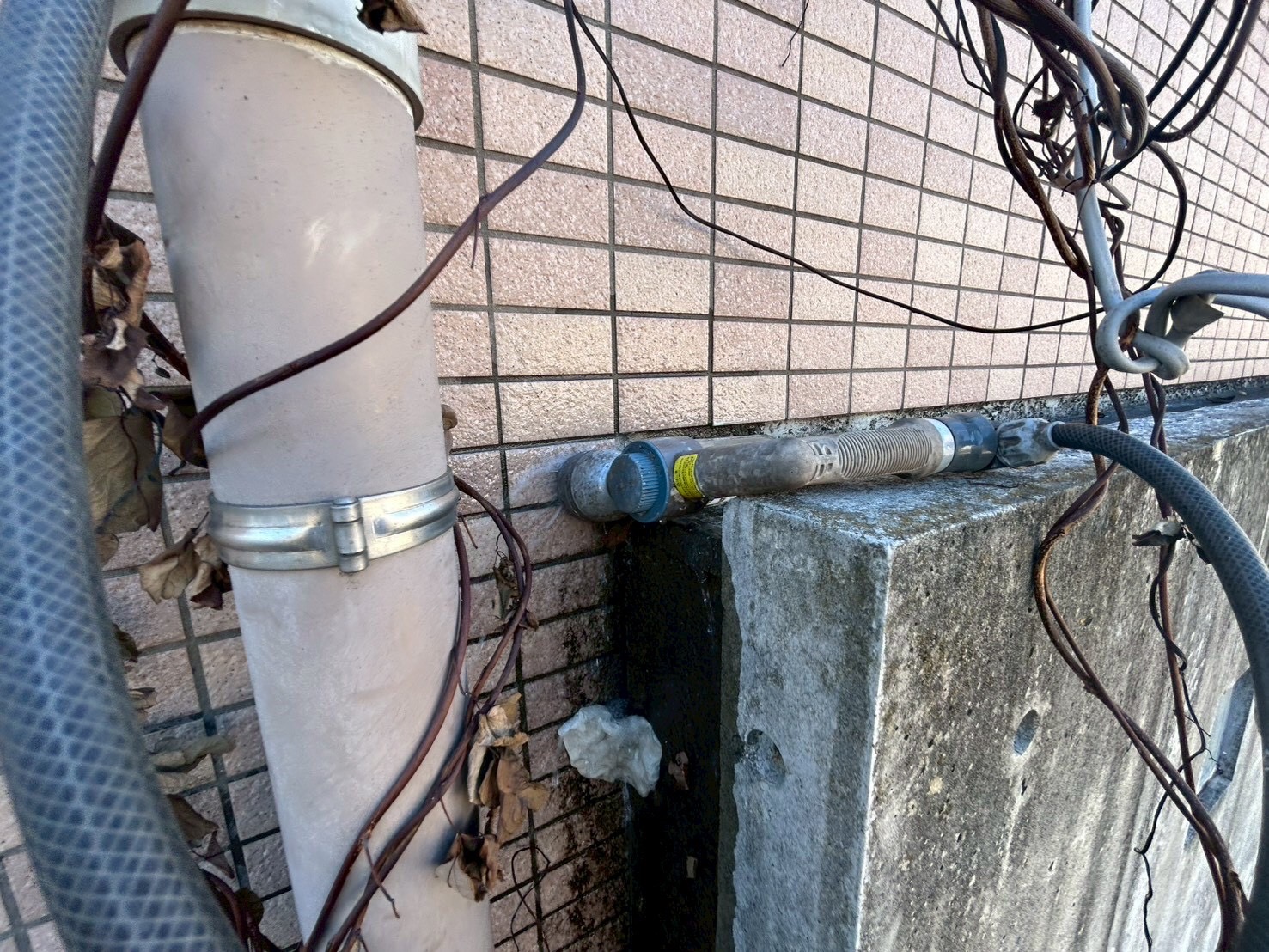 2025/11/10 雨漏り調査｜東京都町田市内RC造マンション