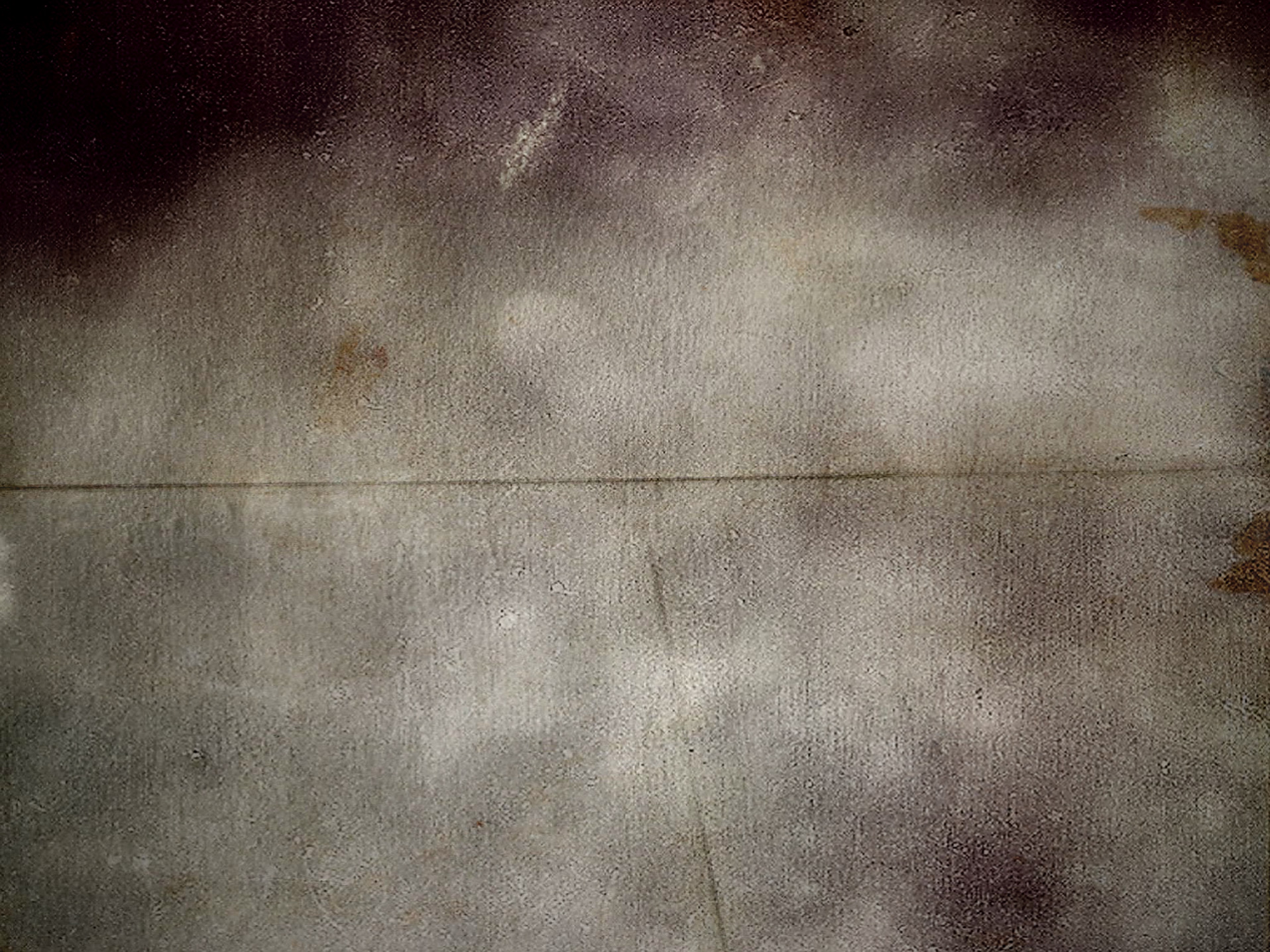 壁紙に青いシミが…その原因と対策を徹底解説！