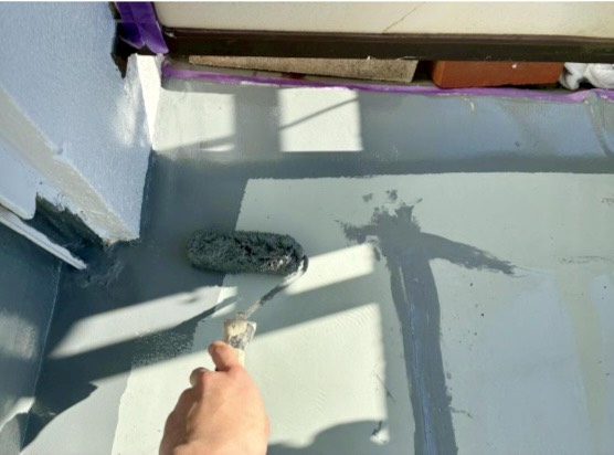 バルコニー防水(上塗り)