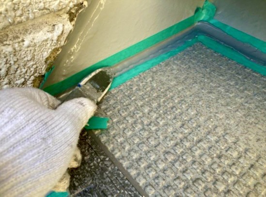 シーリング充填