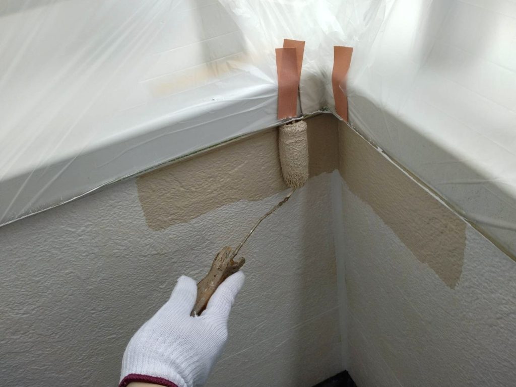 外壁中塗り塗装