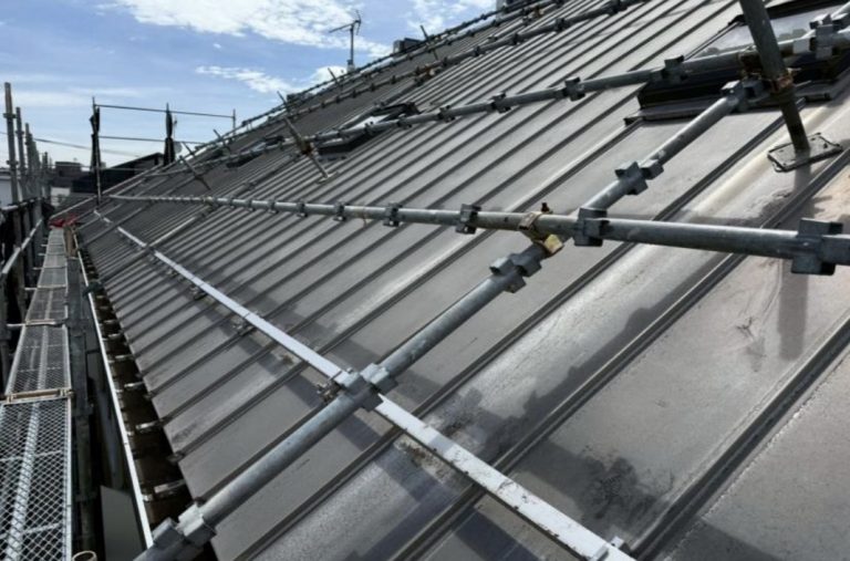 2026/6/30 東京都目黒区RC造マンション｜屋根葺き替え工事①