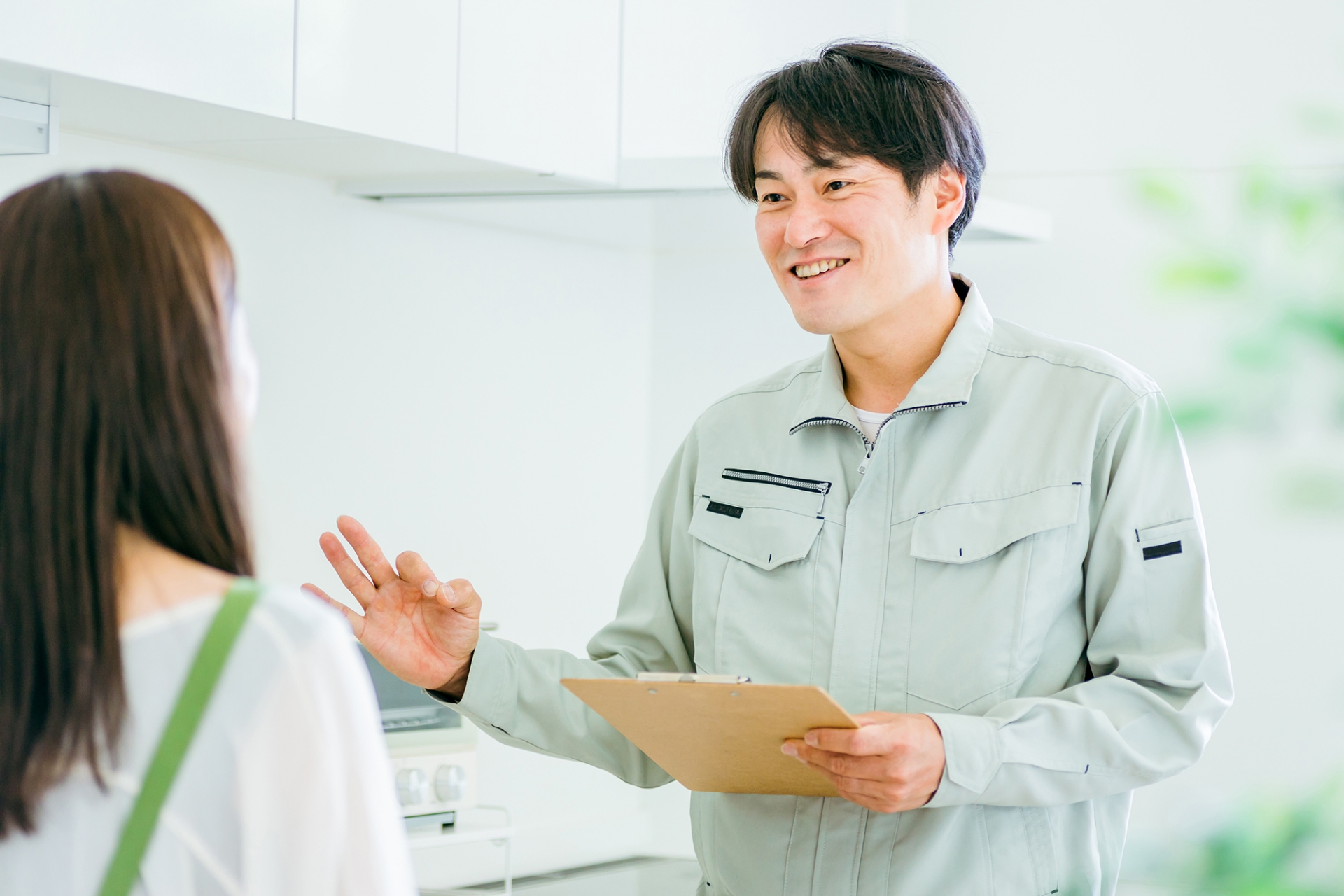 <strong>雨漏りの散水調査にかかる費用相場とは？方法や他調査との違いも解説</strong>